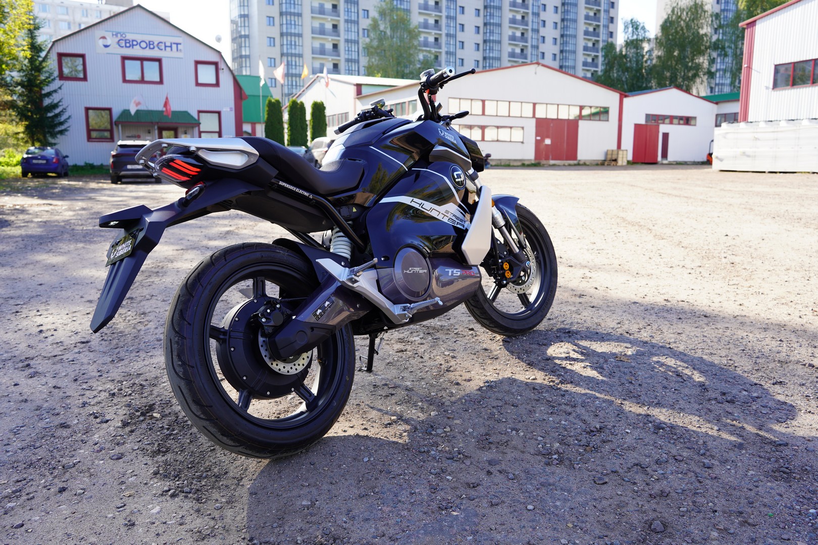 Электромотоцикл WHITE SIBERIA SUPER SOCO TS STREET HUNTER PRO (Черный)(У)219-014 фото