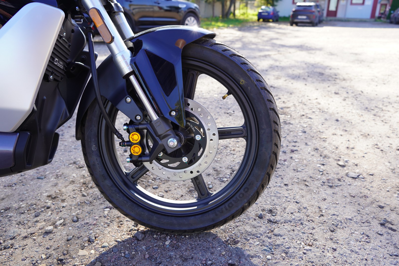 Электромотоцикл WHITE SIBERIA SUPER SOCO TS STREET HUNTER PRO (Черный)(У)219-014 фото