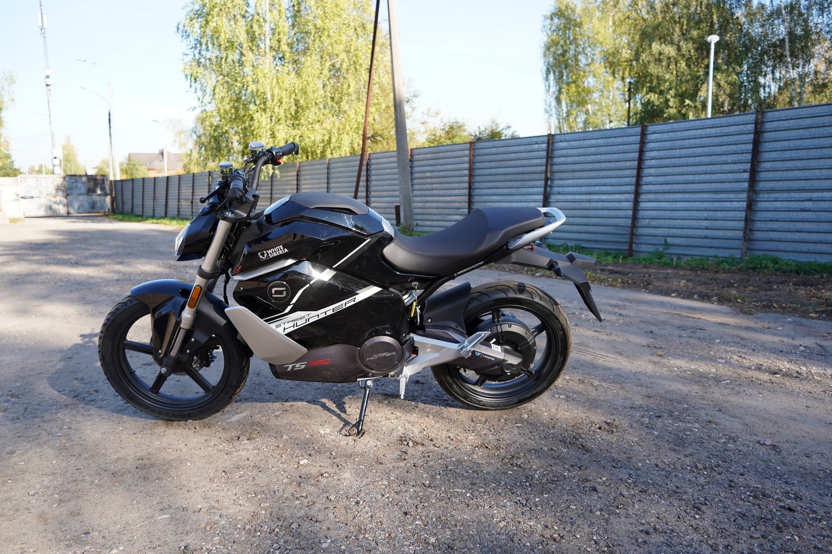 Электромотоцикл WHITE SIBERIA SUPER SOCO TS STREET HUNTER PRO (Черный)(У)218-WS200 фото