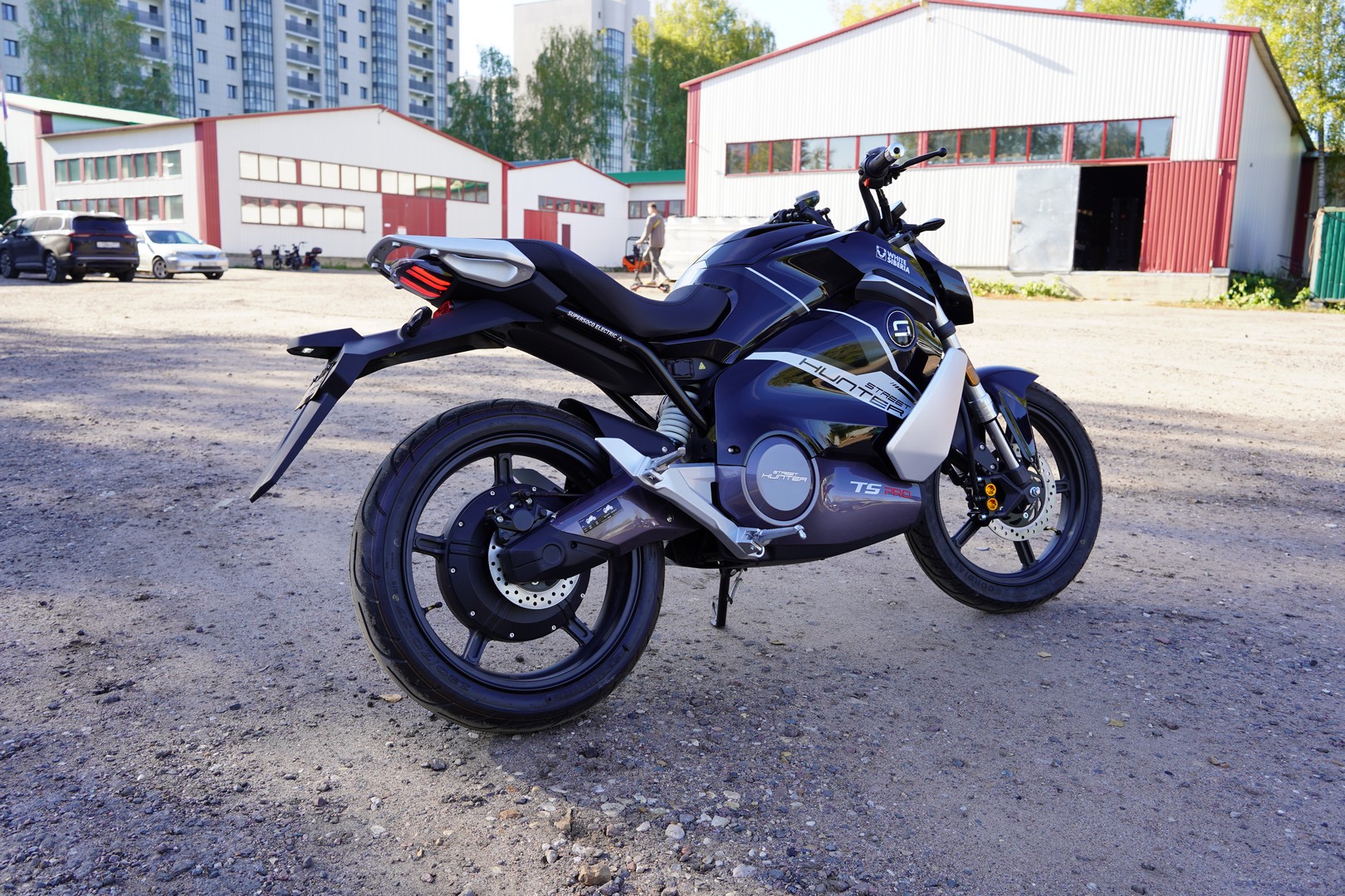Электромотоцикл WHITE SIBERIA SUPER SOCO TS STREET HUNTER PRO (Черный)(У)219-014 фото