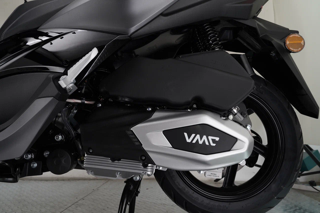 Скутер Vento (VMC) X-Max 250cc фото