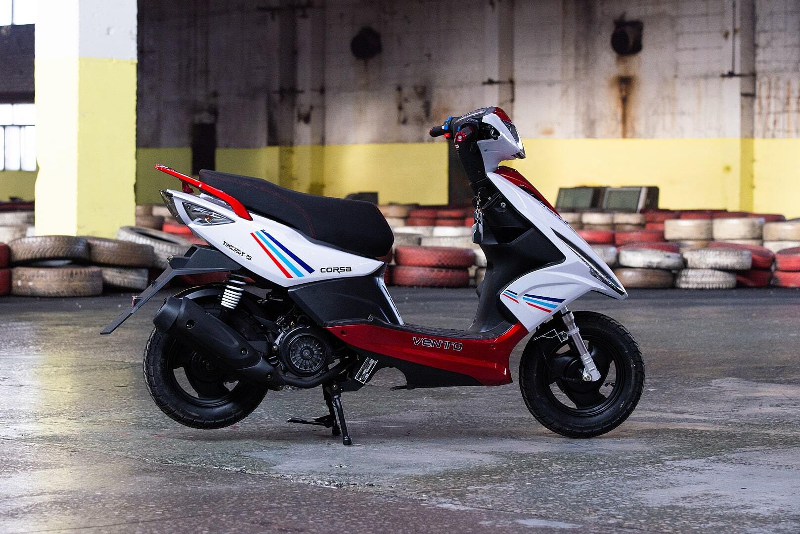 Скутер Vento (VMC) CORSA фото