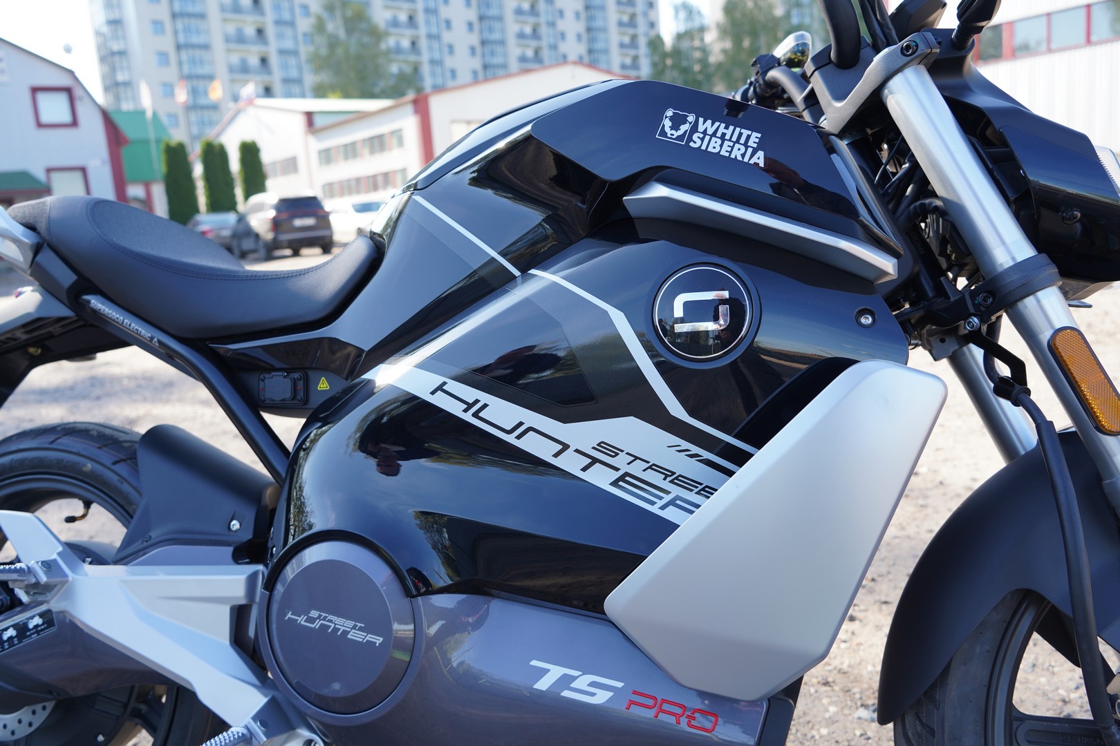 Электромотоцикл WHITE SIBERIA SUPER SOCO TS STREET HUNTER PRO (Черный)(У)219-014 фото