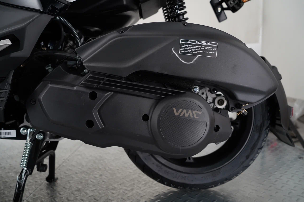 Скутер Vento (VMC) CYCLONE фото