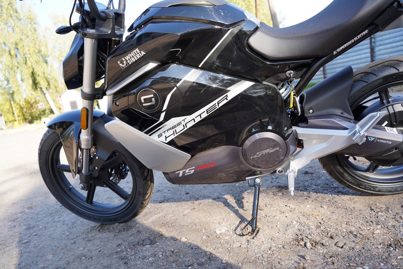 Электромотоцикл WHITE SIBERIA SUPER SOCO TS STREET HUNTER PRO (Черный)(У)218-WS200 фото